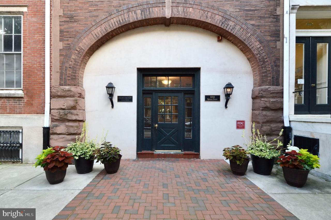 1008-20 Spruce Street - Photo 1