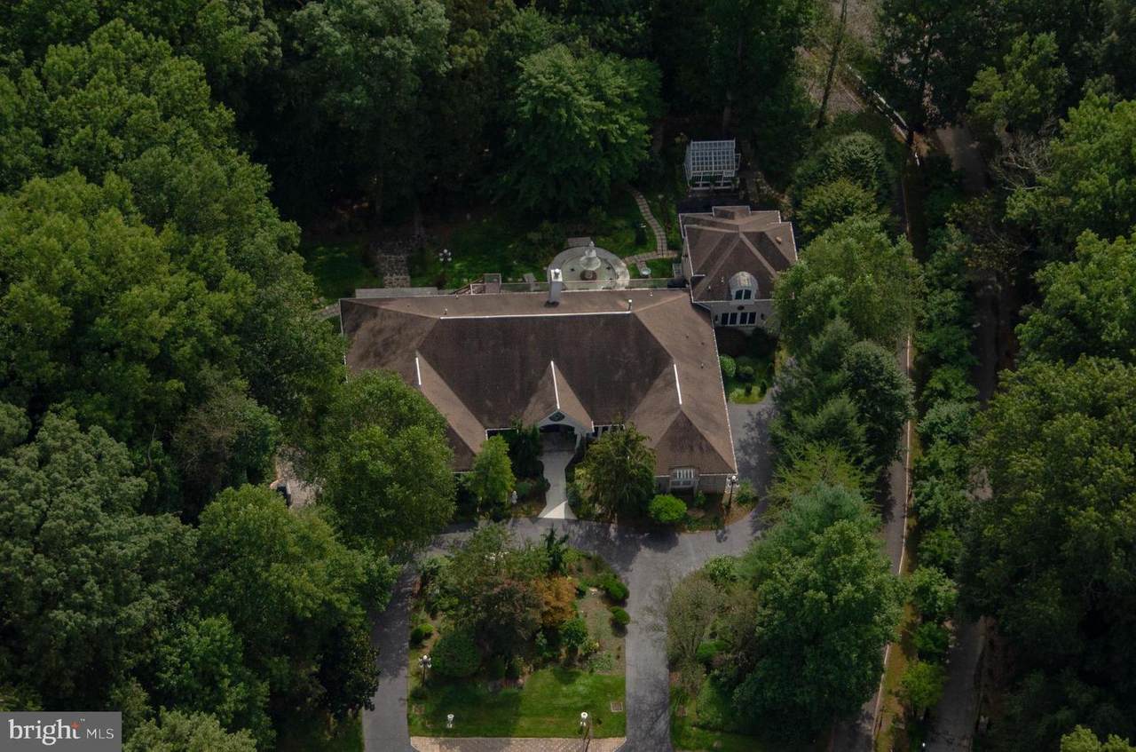 17 Lake Potomac Court - Photo 1