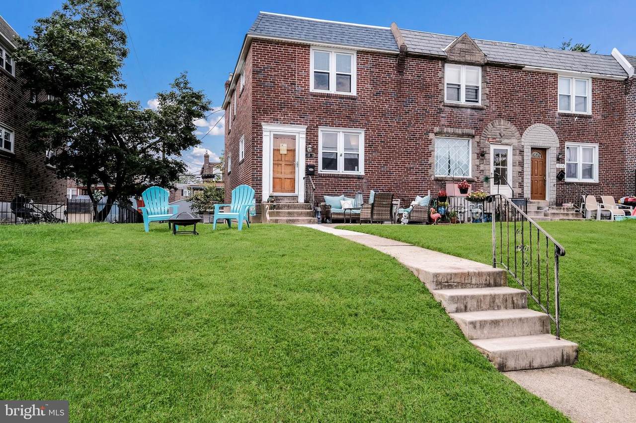 1054 Cedarwood Road - Photo 1