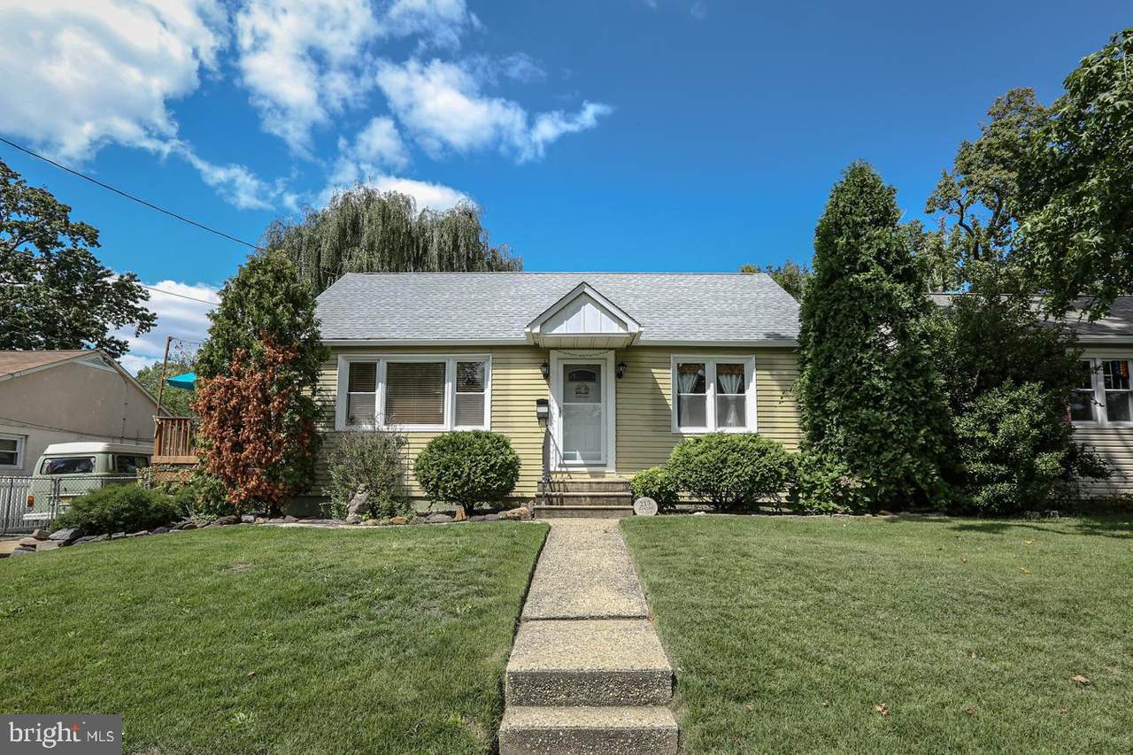 213 Beaver Drive - Photo 1