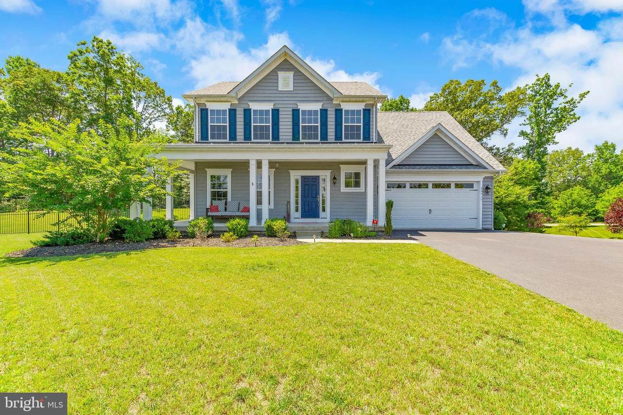 23717 Gambrel Oak Court - Photo 1
