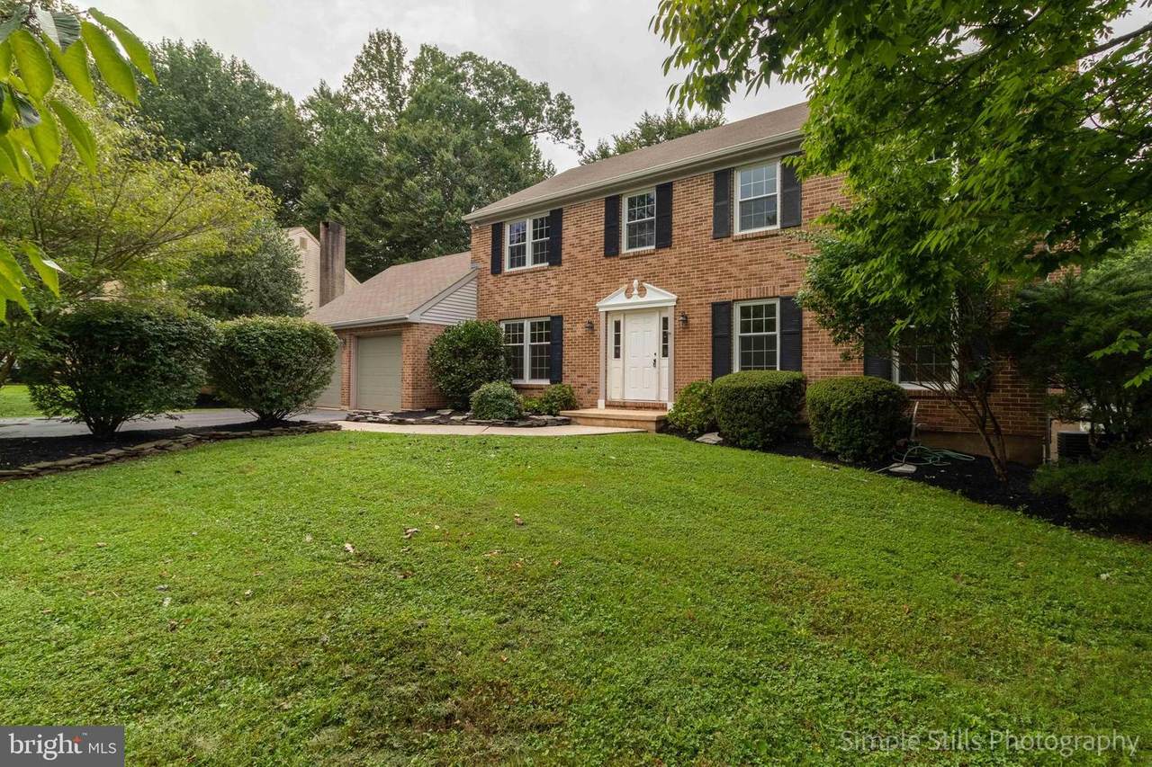 128 Bunting Drive - Photo 1