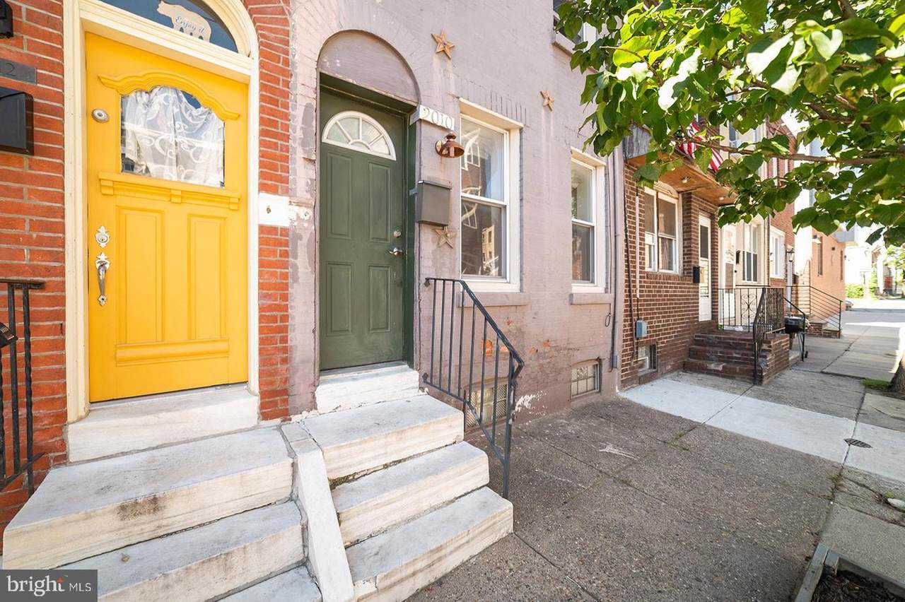 2010 Firth Street - Photo 1