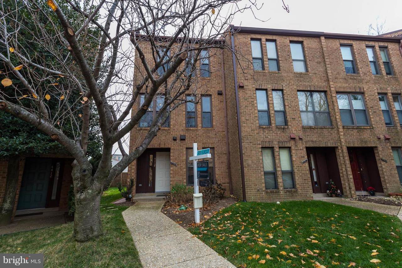 4418 7TH Street - Photo 1