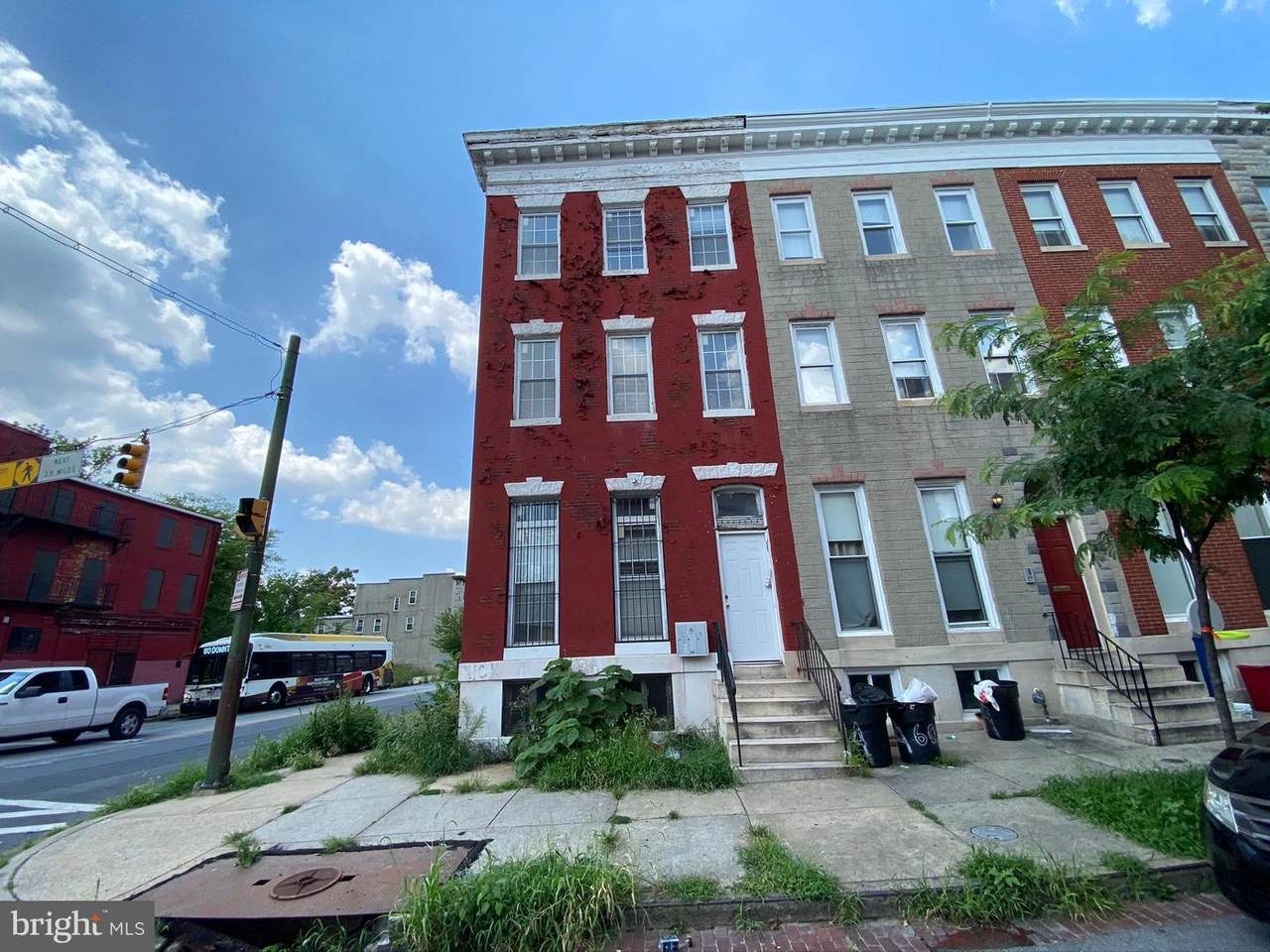600 Arlington Avenue - Photo 1