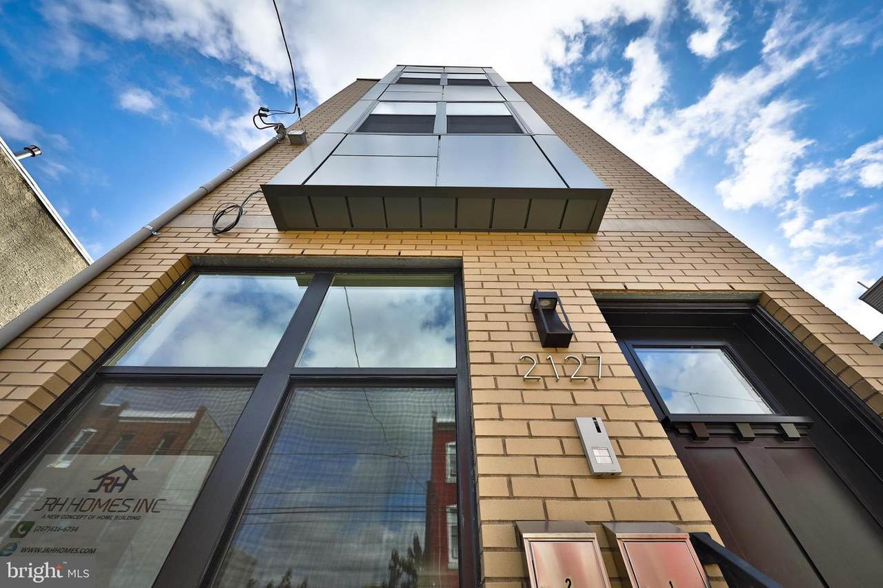 2117 9TH Street - Photo 1