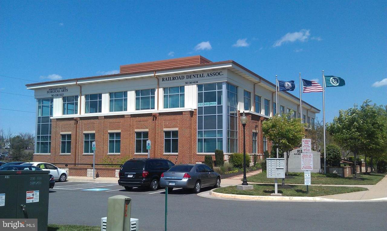 9110 Railroad Drive - Photo 1