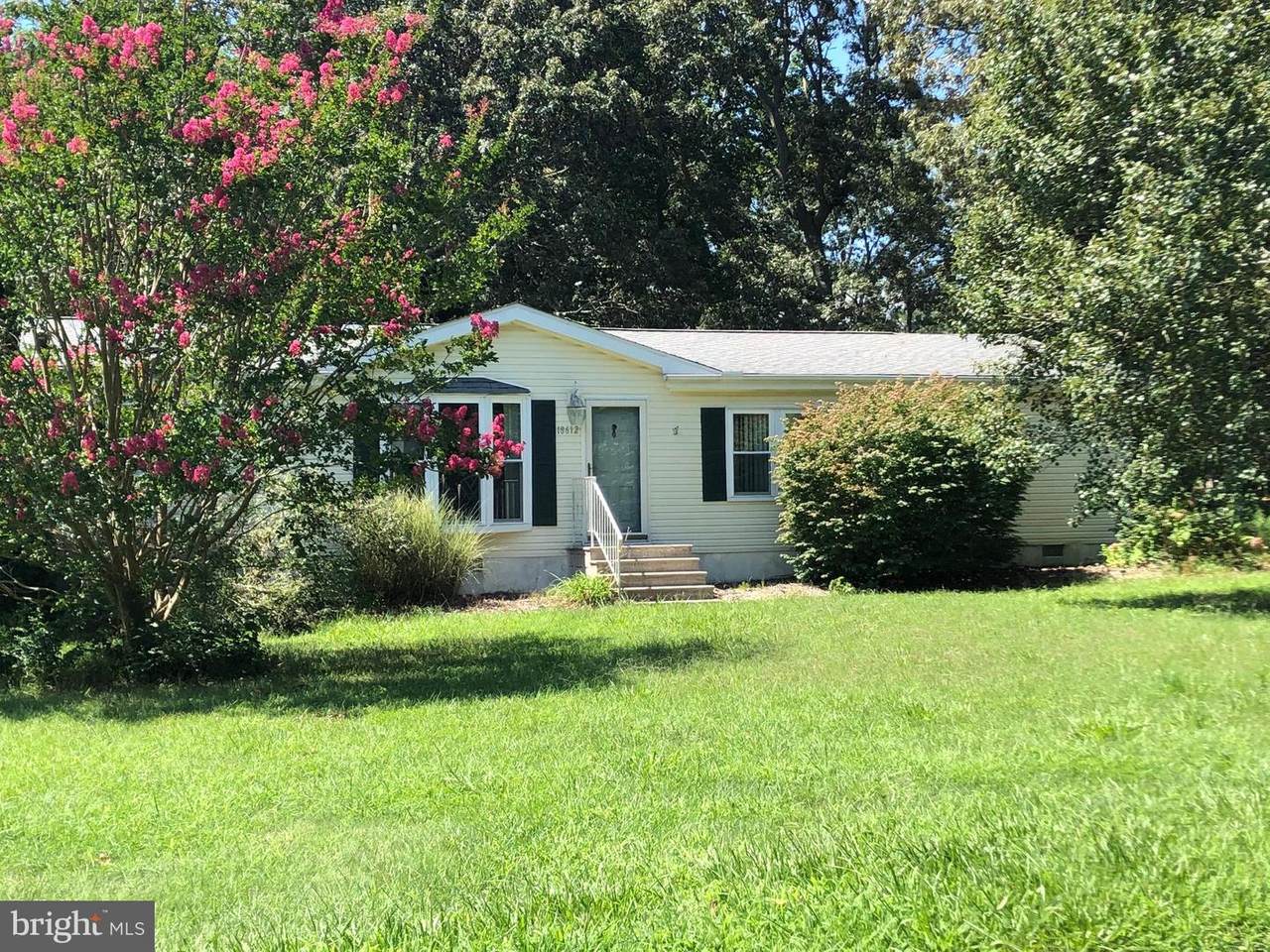 18612 Fir Drive - Photo 1