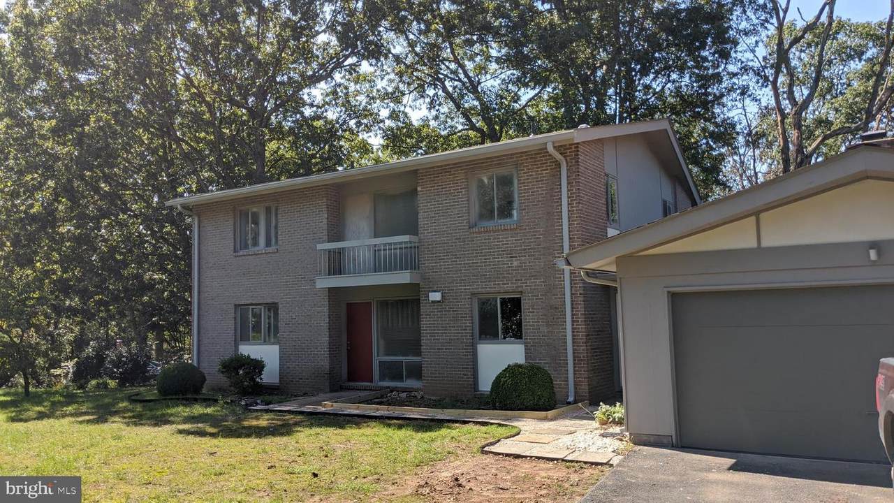 8804 Mansion Farm Place - Photo 1