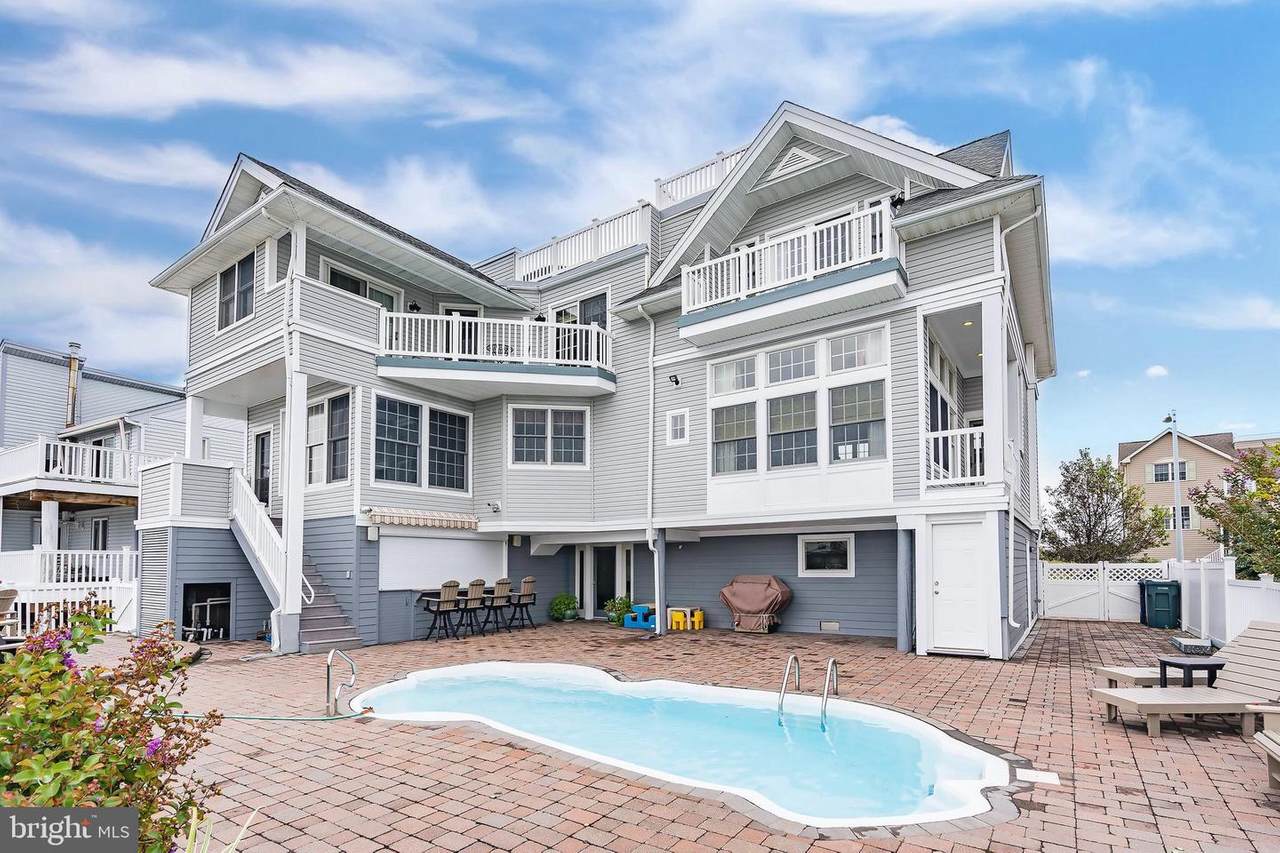 46 Kentucky Drive - Photo 1