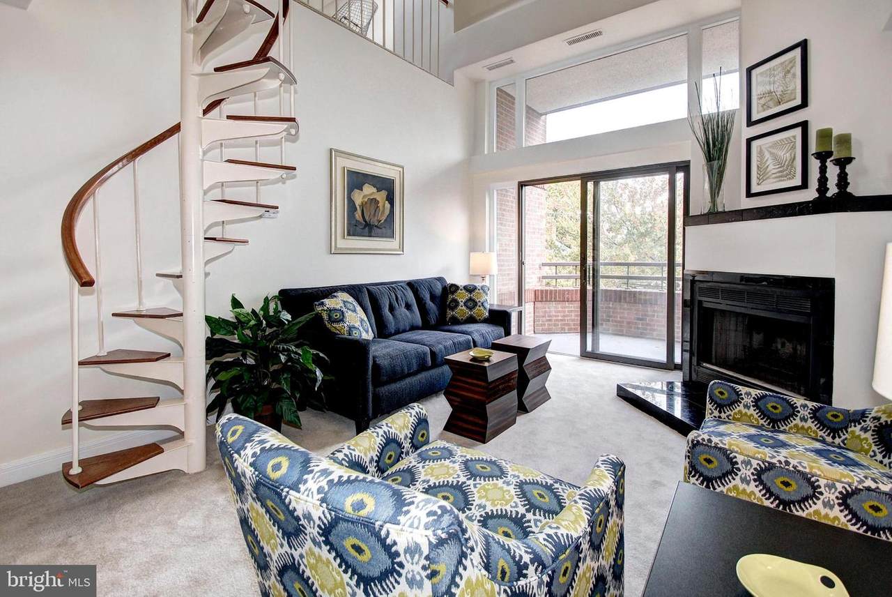 5300 43RD Street - Photo 1