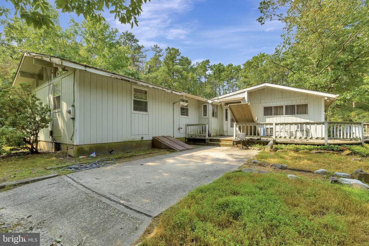 307 Hawkin Road - Photo 1
