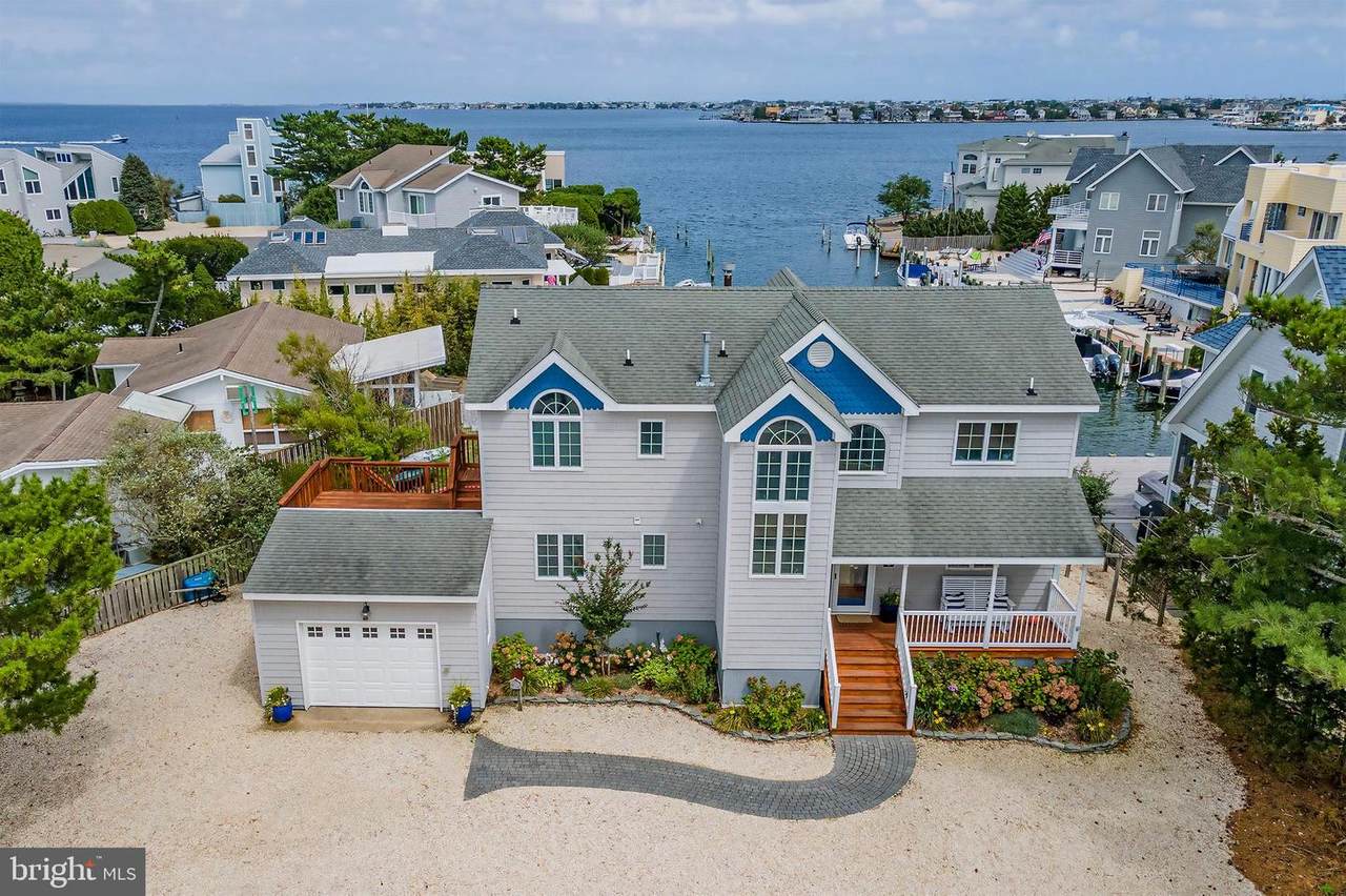 45 Buckingham Avenue - Photo 1