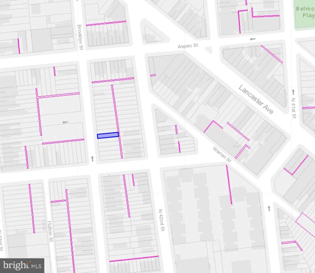 711 Brooklyn Street - Photo 1