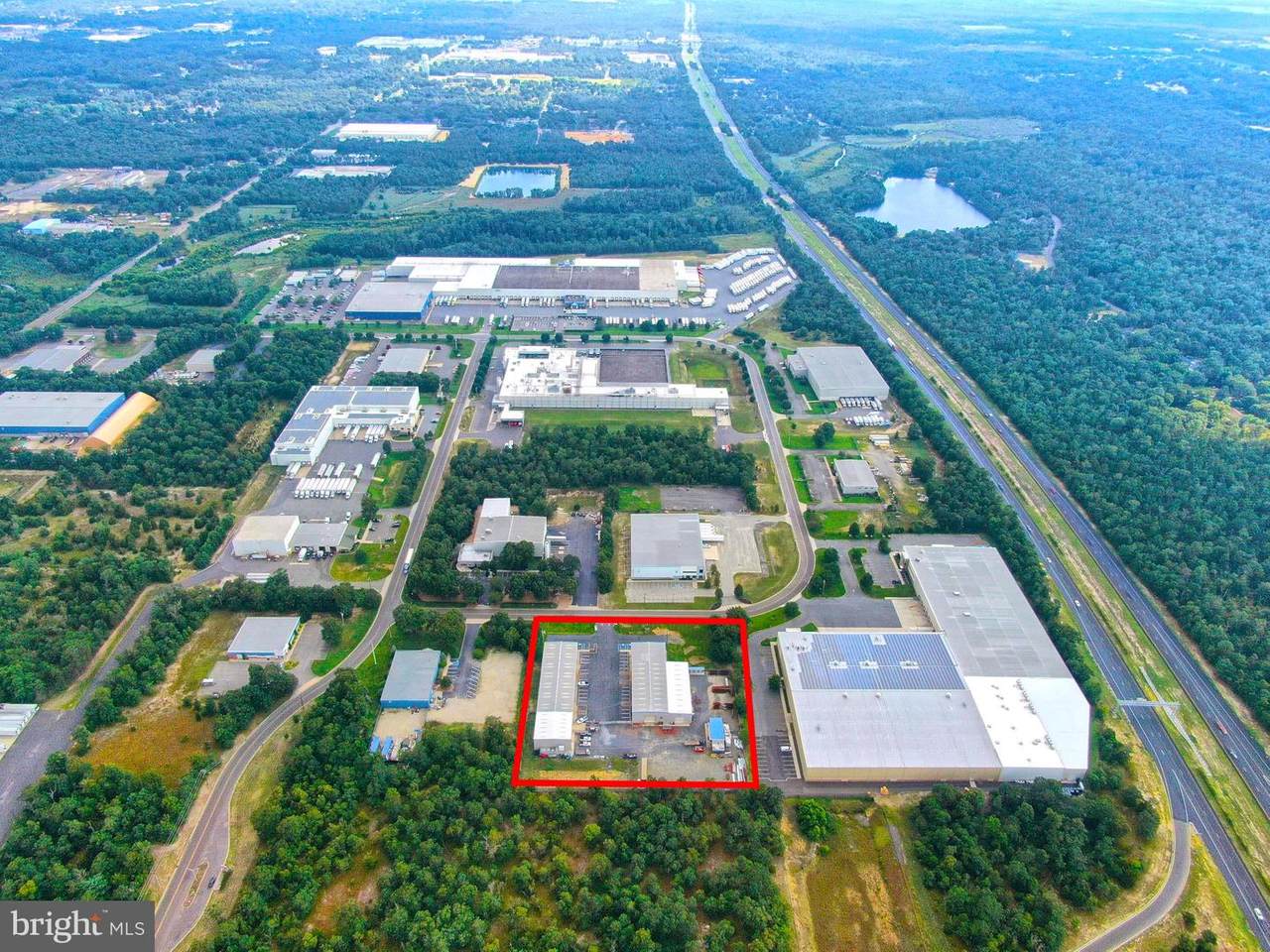 2800 Industrial Way - Photo 1