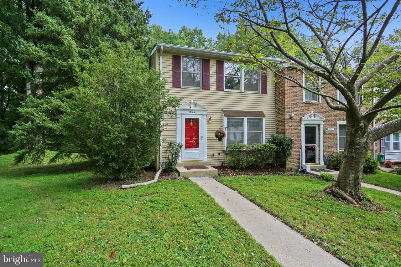 19915 Wheelwright Drive - Photo 1