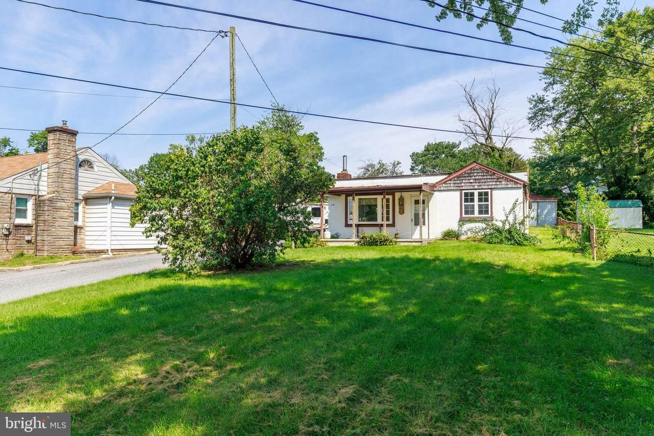 1746 Wycliffe Avenue - Photo 1