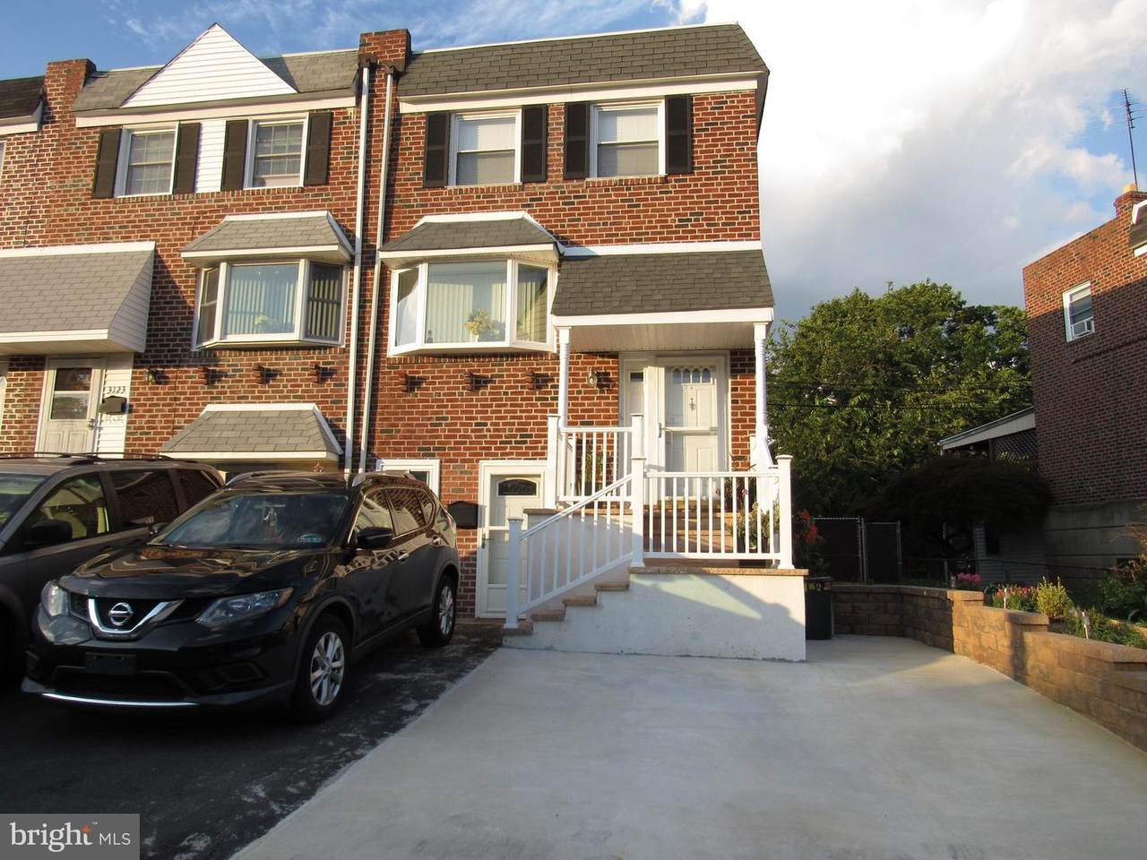 3125 Holly Road - Photo 1