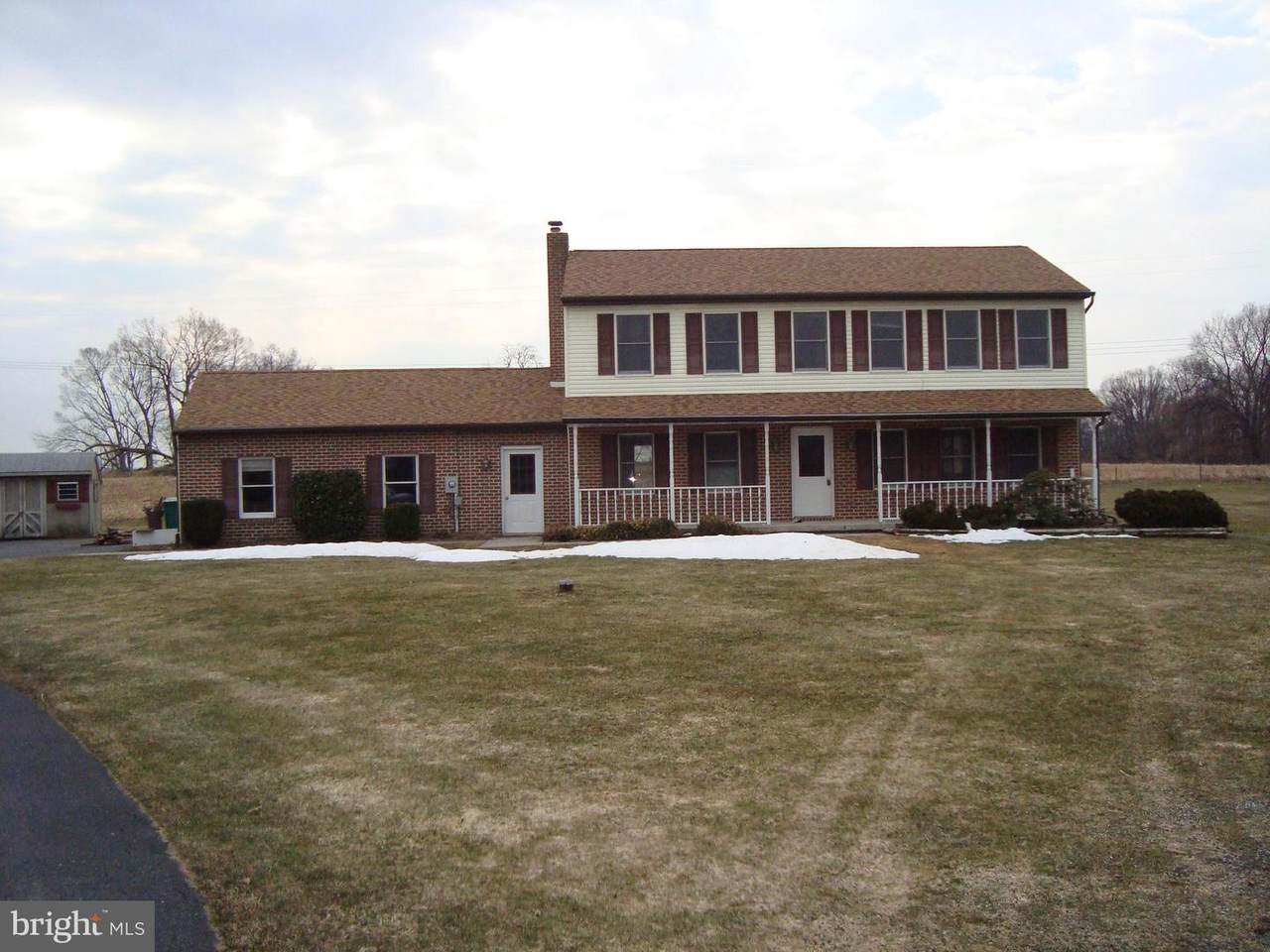 250 Oak Grove Court - Photo 1