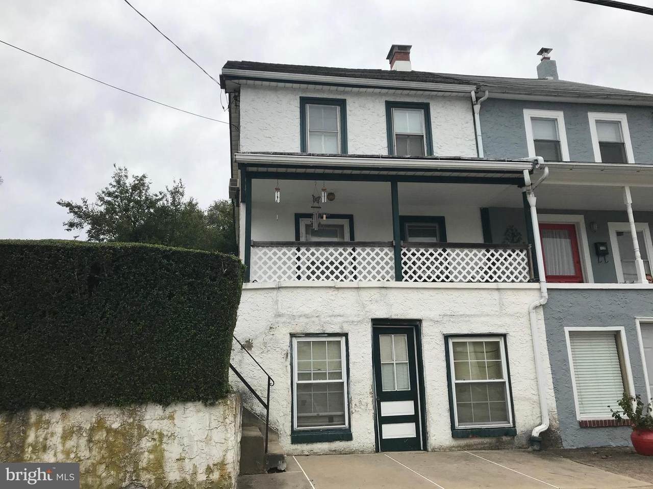 124 Bradford Avenue - Photo 1