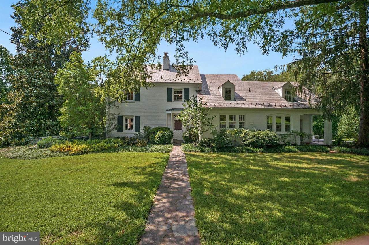 100 Warrenton Drive - Photo 1