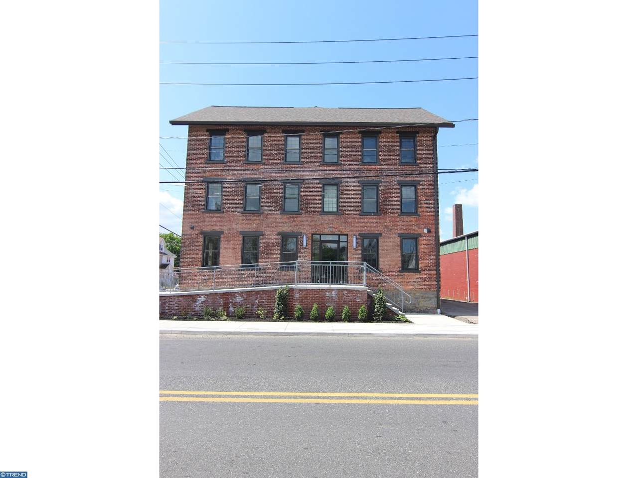 138 Front Street - Photo 1
