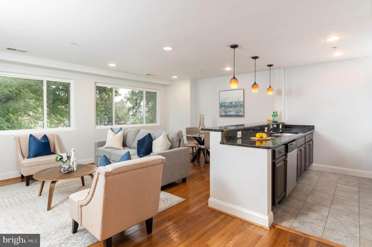 804 Taylor Street - Photo 1