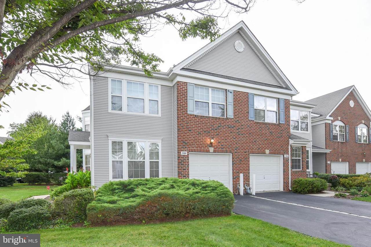 3384 Woodland Circle - Photo 1