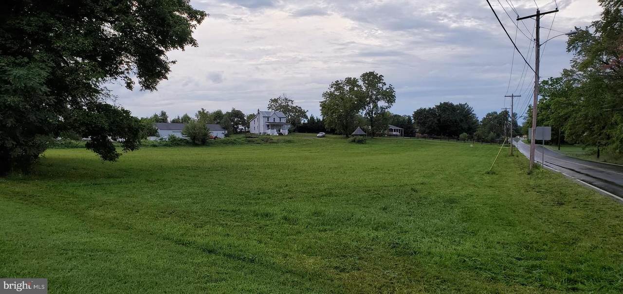 18114 Beallsville Road - Photo 1