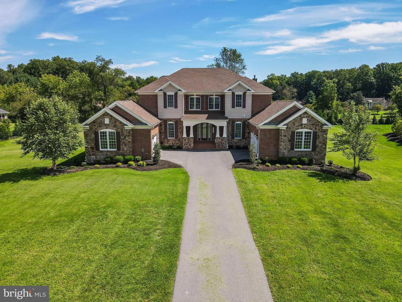 2608 Dapple Grey Court - Photo 1