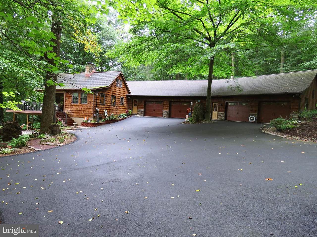 240 Pine Crest Drive - Photo 1