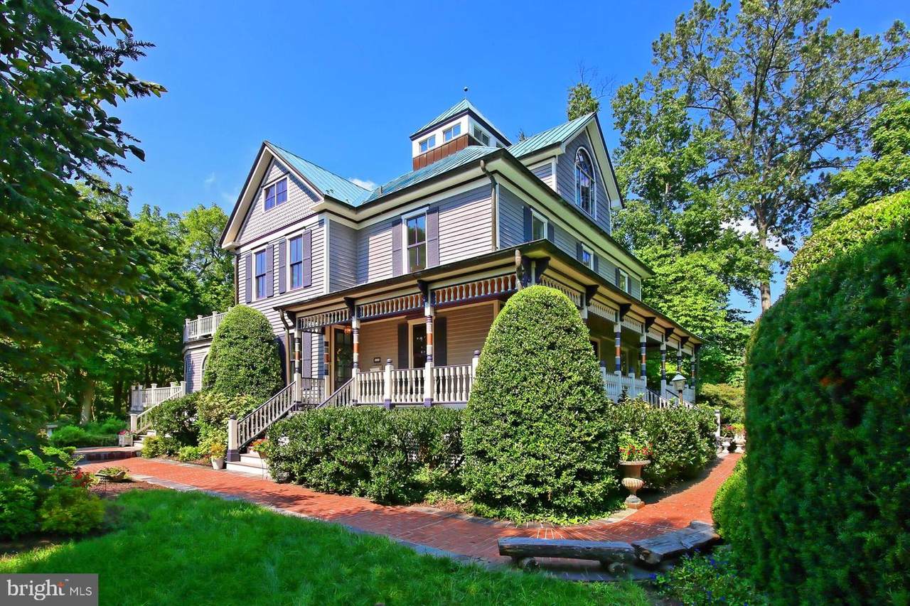 212 Jefferson Street - Photo 1