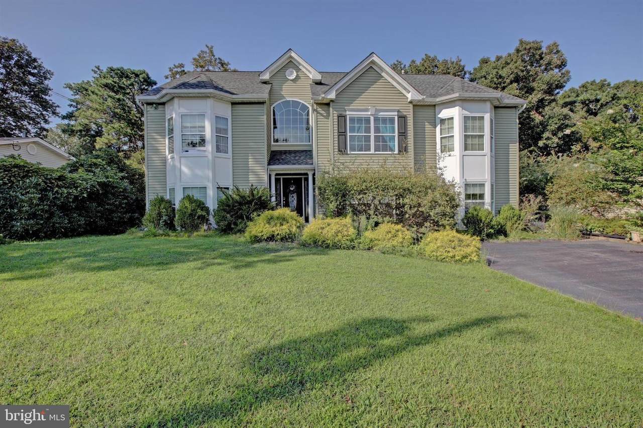 1128 Fathom Avenue - Photo 1