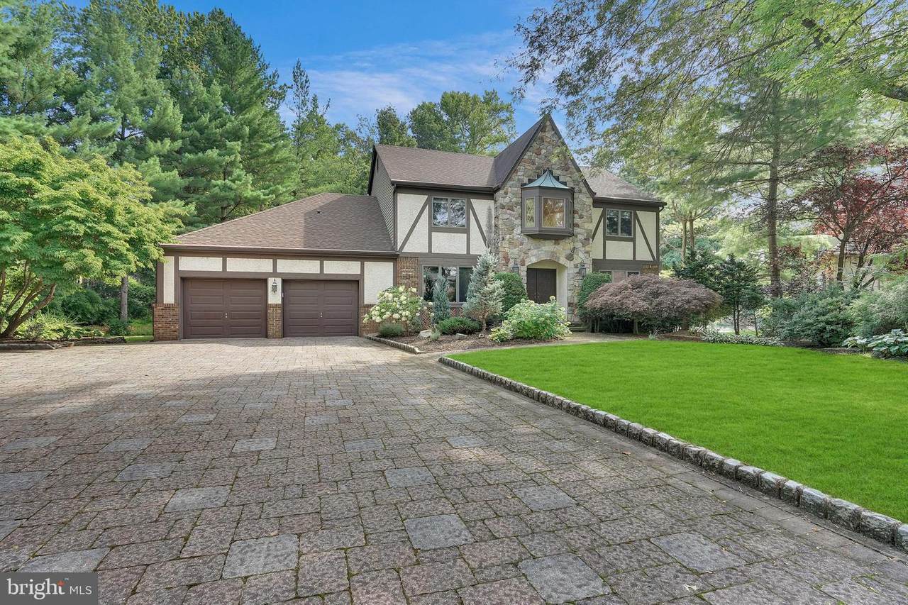 4 Blythewood Court - Photo 1