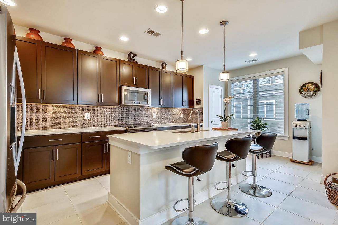 1318 Main Line Boulevard - Photo 1