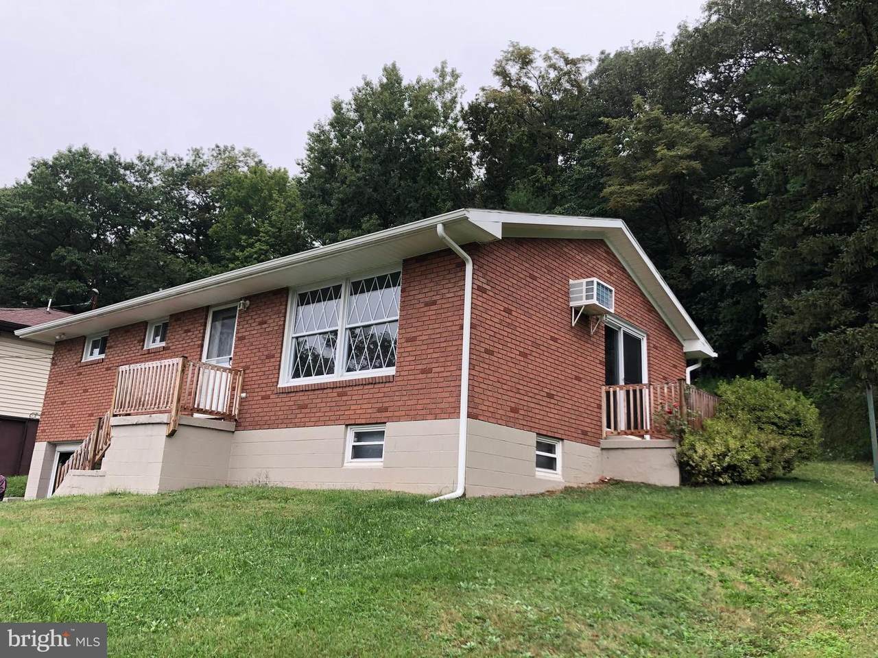 171 Water Street - Photo 1