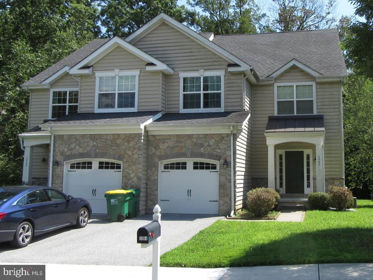 1064 La Grange Parkway - Photo 1