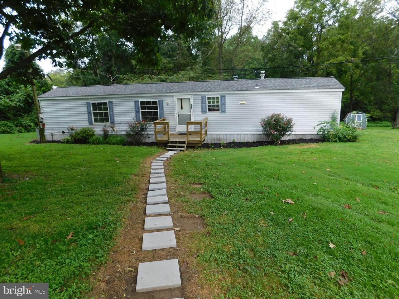 135 Sharp Road - Photo 1