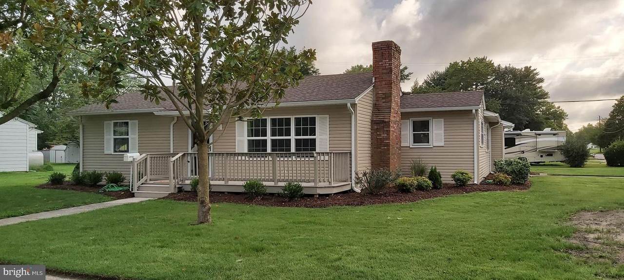 814 Ivy - Photo 1