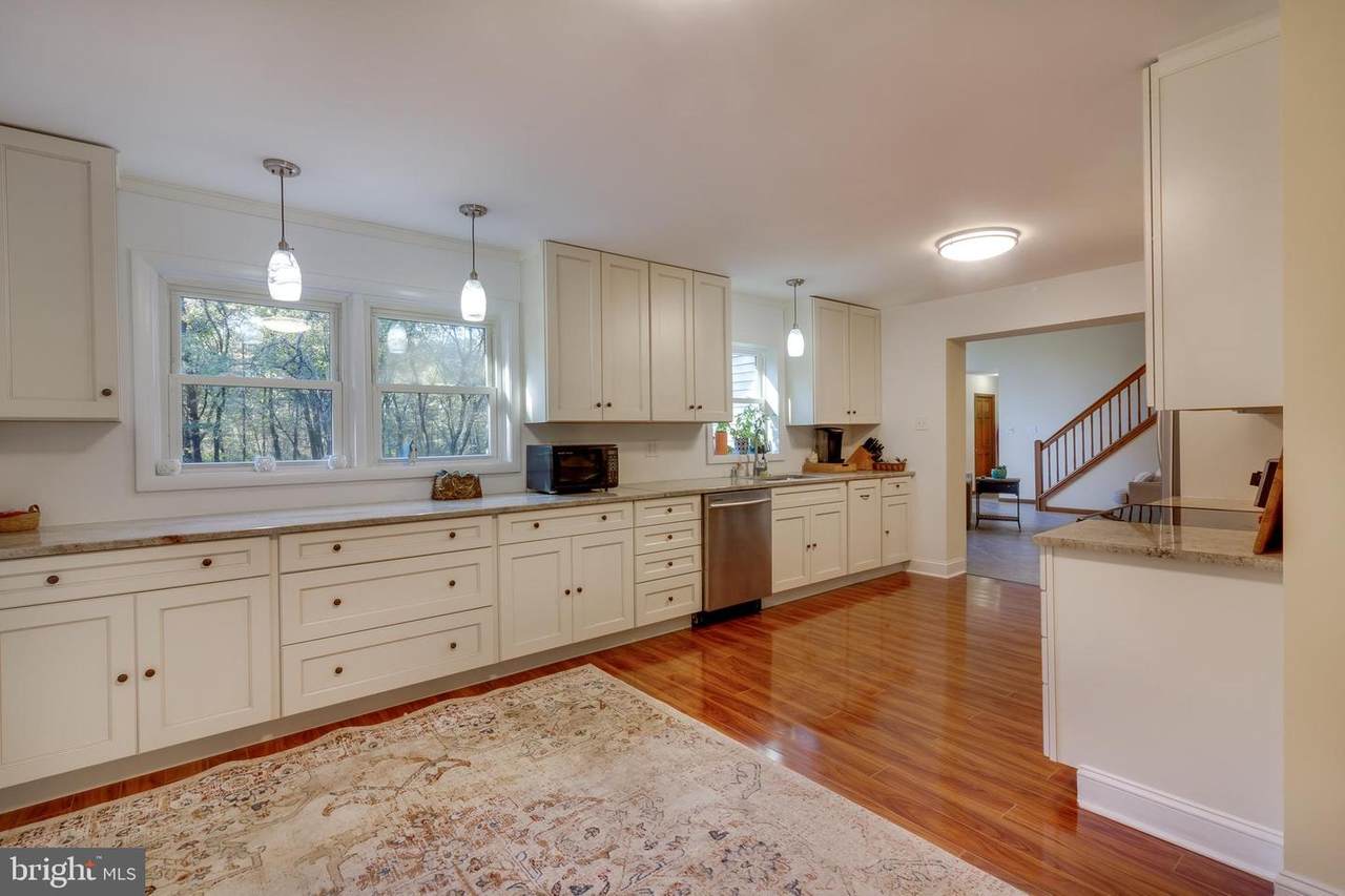 83 Grassy Lake Road - Photo 1