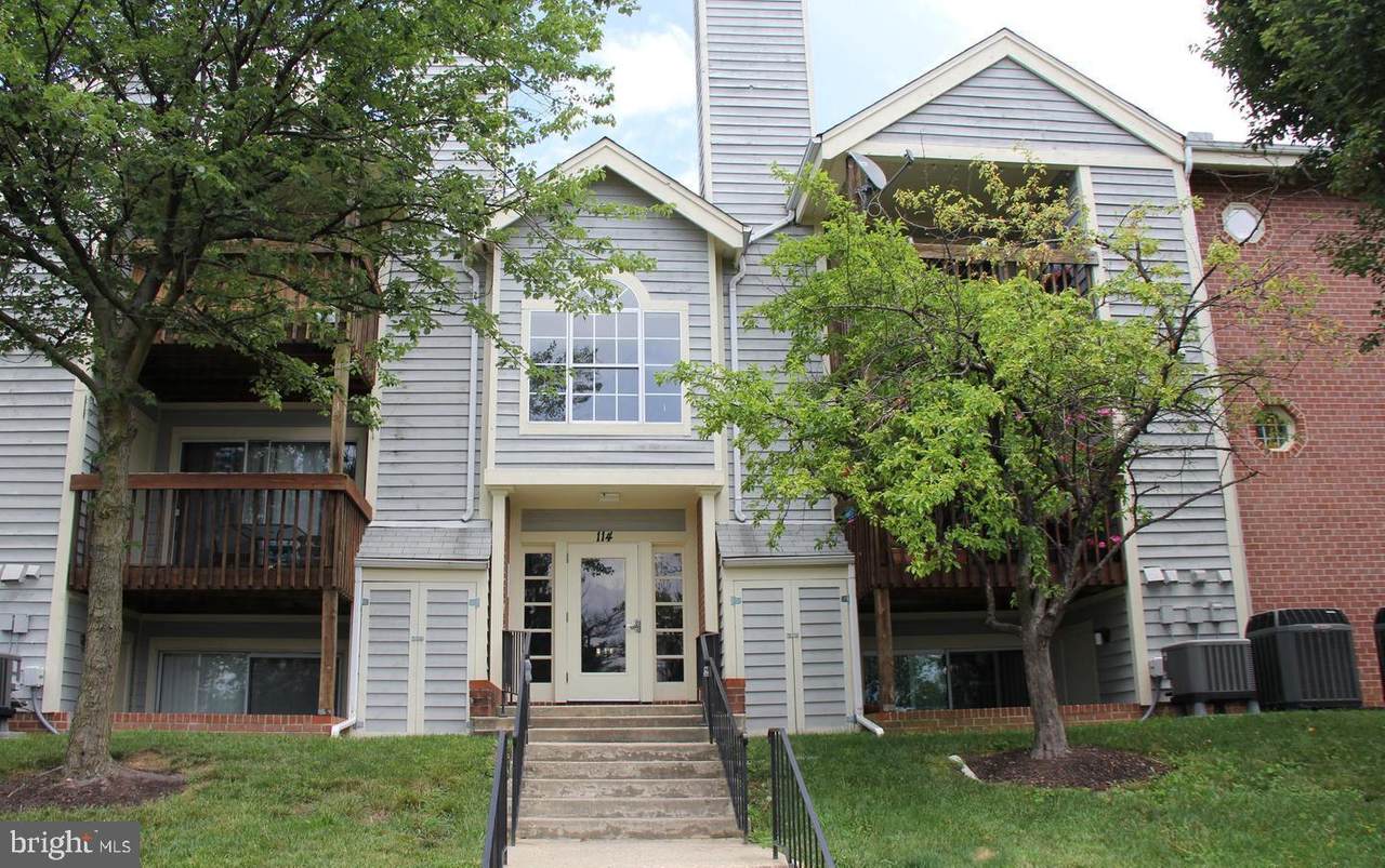 114 Water Fountain Way - Photo 1