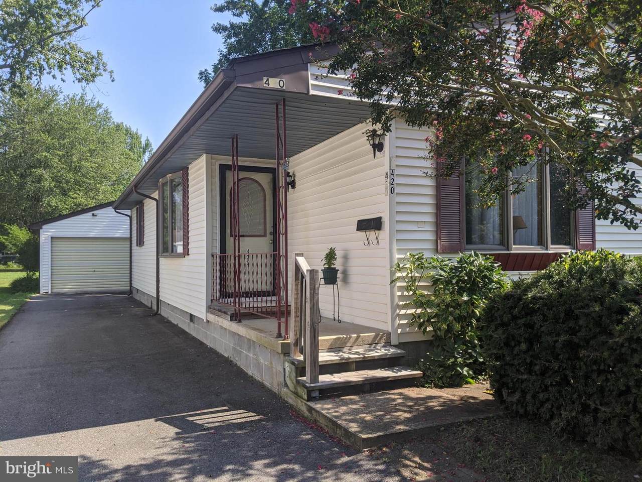 420 Glenburn Avenue - Photo 1
