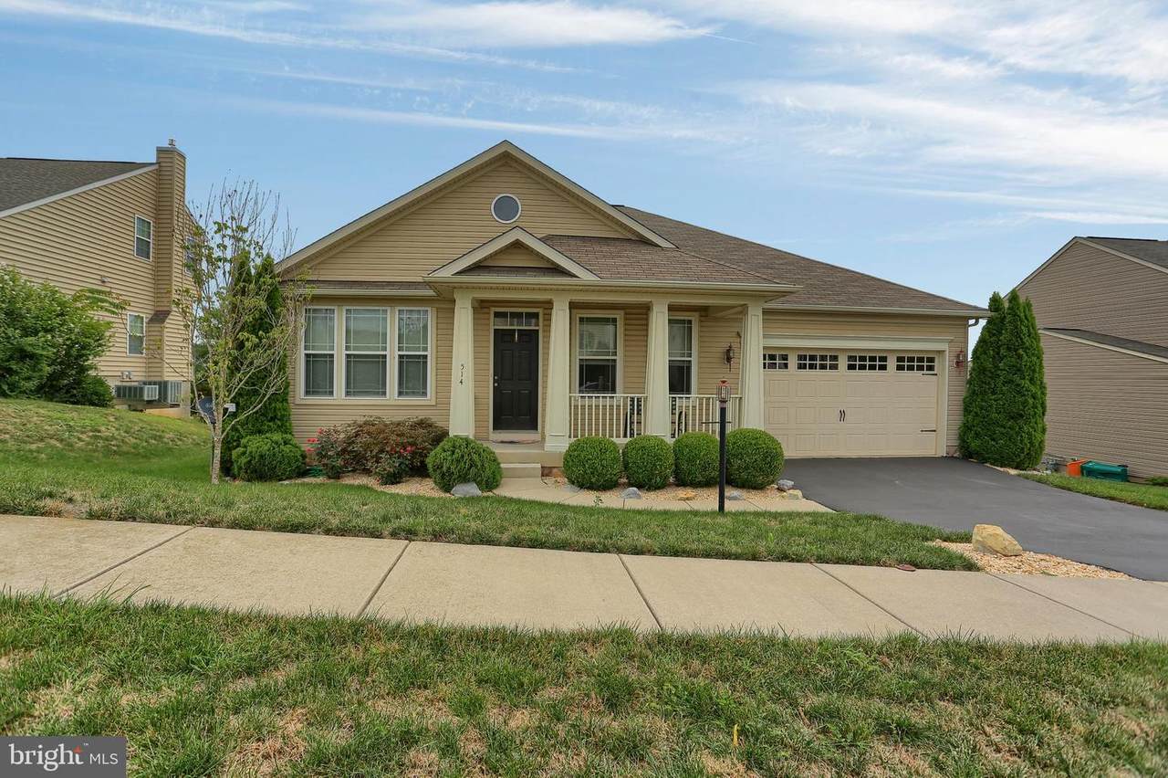 514 Hollengreen Drive - Photo 1