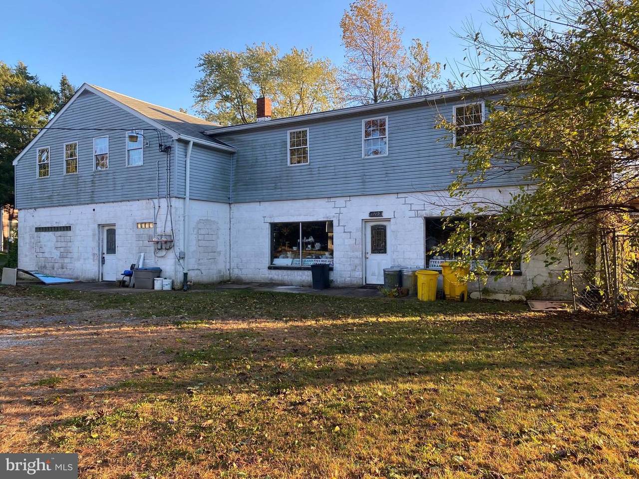 1279 Delmont Road - Photo 1