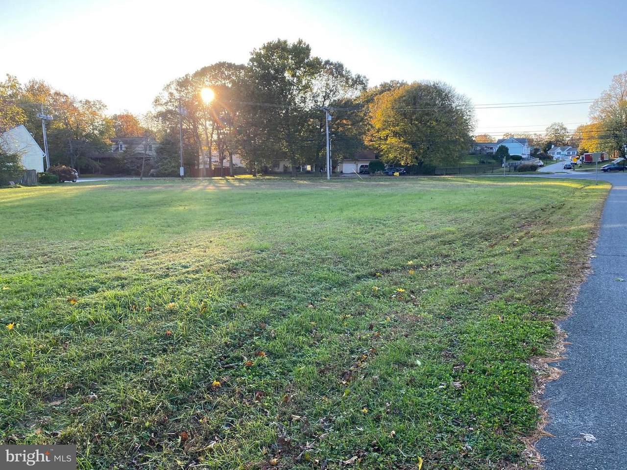 1279 Delmont Road - Photo 1
