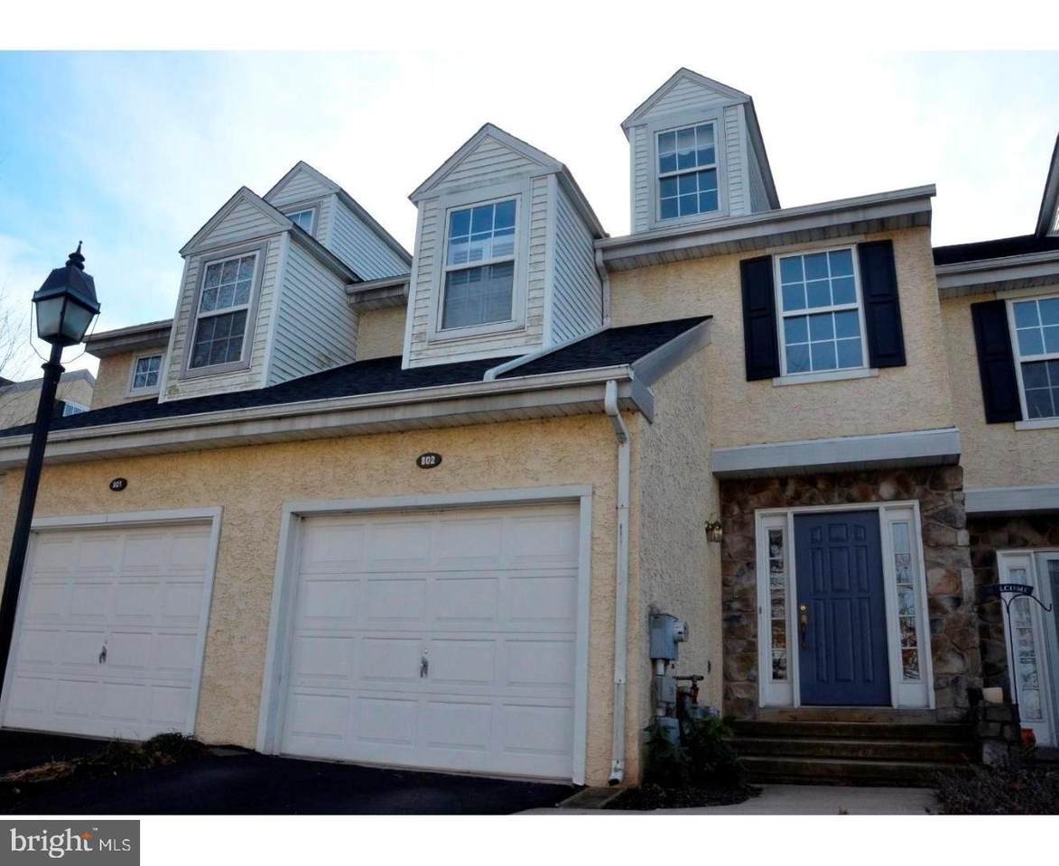 802 Coventry Pointe Lane - Photo 1