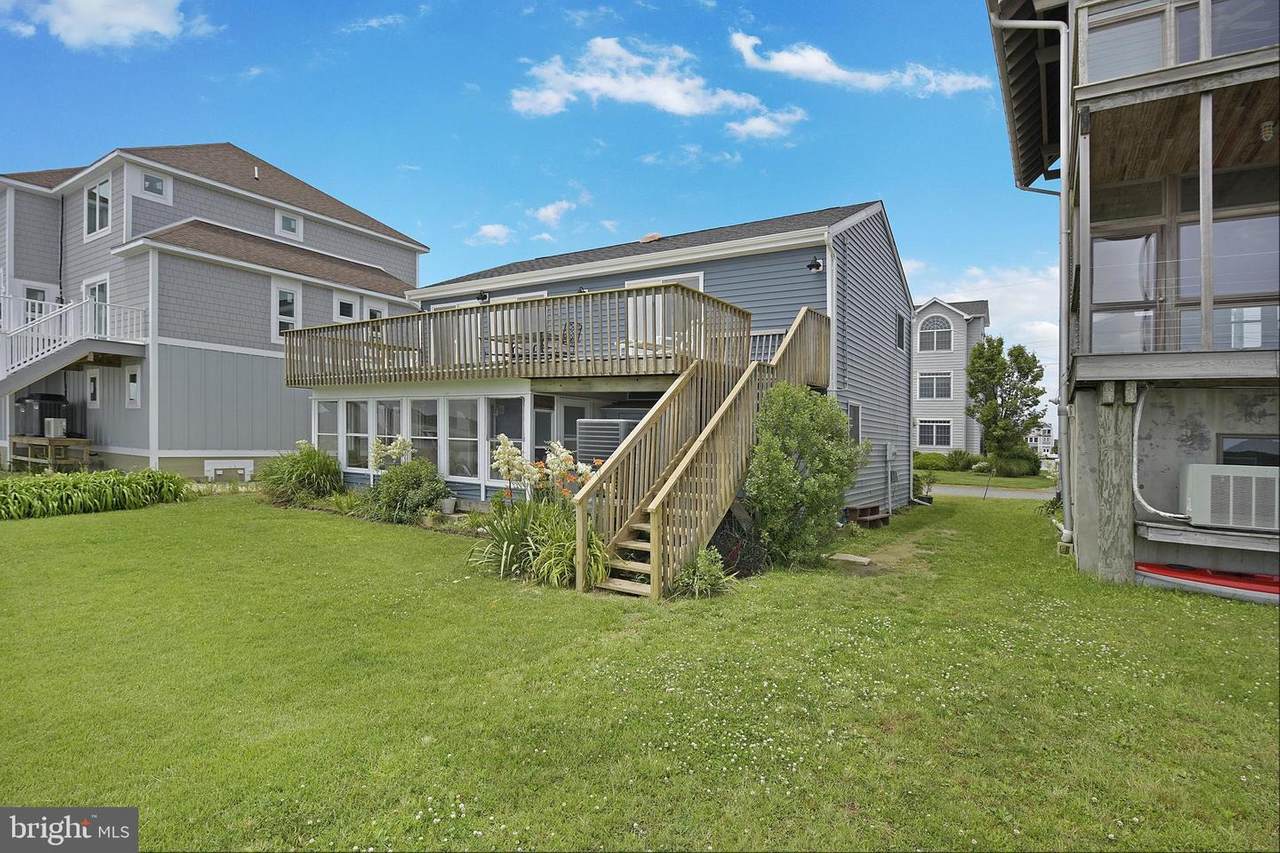 39670 Baltimore Street - Photo 1