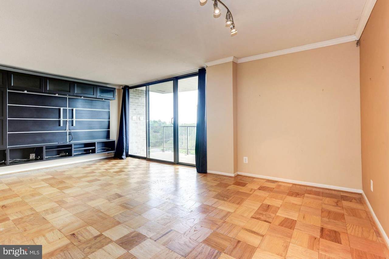 4 Monroe Street - Photo 1