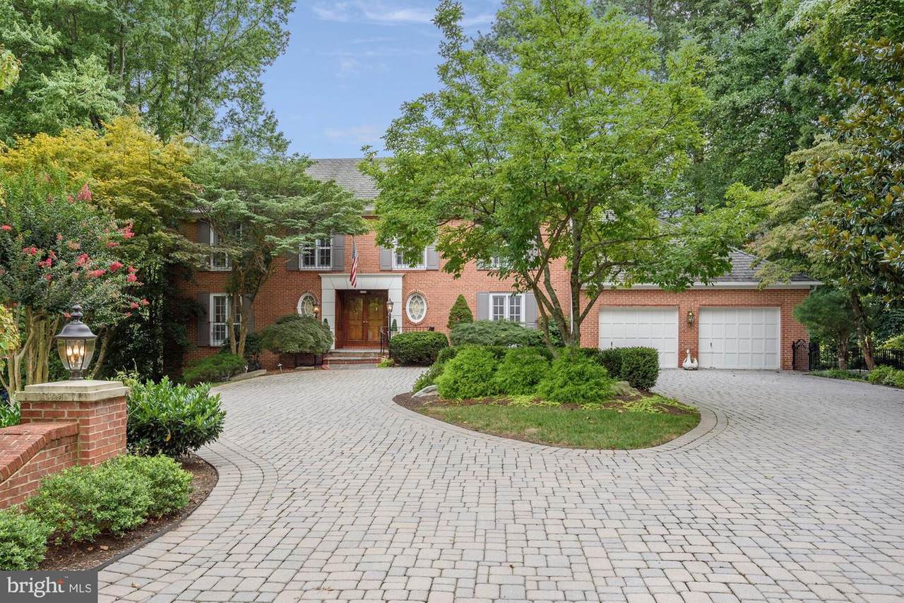 7108 Heathwood Court - Photo 1