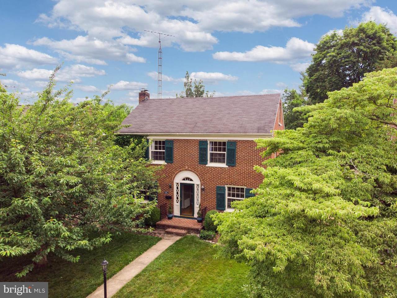 246 Mealey Parkway - Photo 1